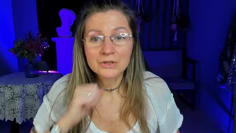 Snapshot of fridatander chatting on 20, 1, 2025 Frida Tander online show from 20, 1, 2025