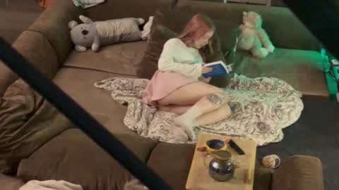 friend_zone_ online show from 13, 11, 2025