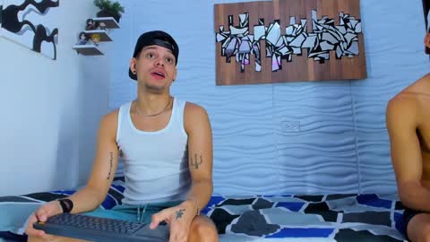 Adam y pitter online show from 23, 9, 2025