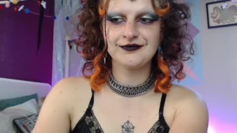 Snapshot of friskyflowers chatting on 20, 9, 2025 cherry online show from 20, 9, 2025