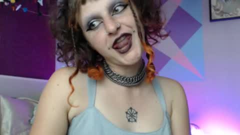 Snapshot of friskyflowers chatting on 29, 9, 2025 cherry online show from 29, 9, 2025