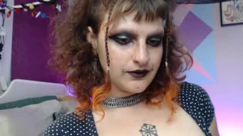 Snapshot of friskyflowers chatting on 1, 10, 2025 cherry online show from 1, 10, 2025