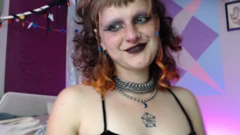 Snapshot of friskyflowers chatting on 8, 10, 2025 cherry online show from 8, 10, 2025