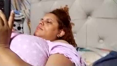 Frizzy girl online show from 22, 1, 2025