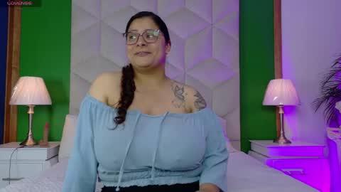 Lucy online show from 21, 4, 2026