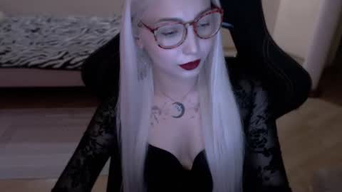 Snapshot of fromsun_forsoul chatting on 24, 6, 2026 Lilith online show from 24, 6, 2026