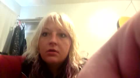 frostbitenfoxxx online show from 24, 5, 2026