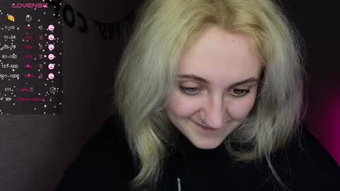 Snapshot of frosty_blueberries4 chatting on 26, 12, 2024 ANA online show from 26, 12, 2024