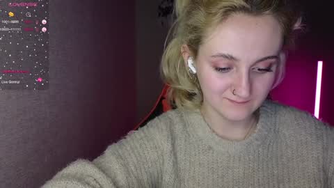Snapshot of frosty_blueberries4 chatting on 20, 1, 2025 ANA online show from 20, 1, 2025