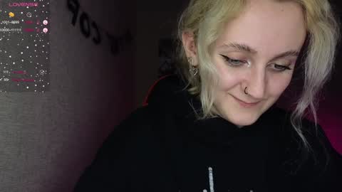Snapshot of frosty_blueberries4 chatting on 24, 1, 2025 ANA online show from 24, 1, 2025