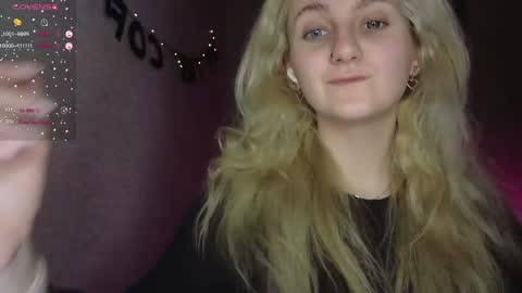 Snapshot of frosty_blueberries4 chatting on 4, 2, 2025 ANA online show from 4, 2, 2025