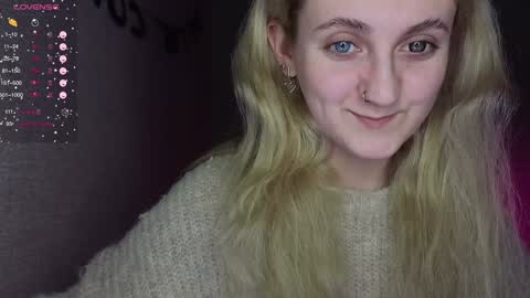 Snapshot of frosty_blueberries4 chatting on 5, 2, 2025 ANA online show from 5, 2, 2025