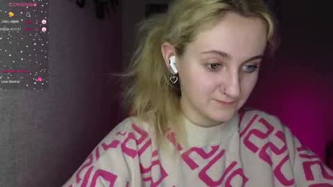 Snapshot of frosty_blueberries4 chatting on 12, 2, 2025 ANA online show from 12, 2, 2025