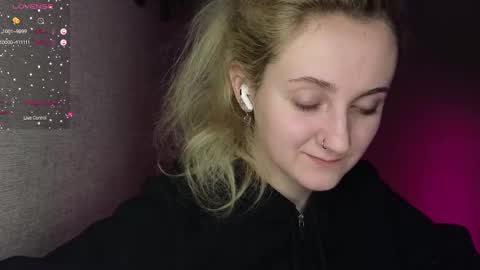 Snapshot of frosty_blueberries4 chatting on 15, 2, 2025 ANA online show from 15, 2, 2025