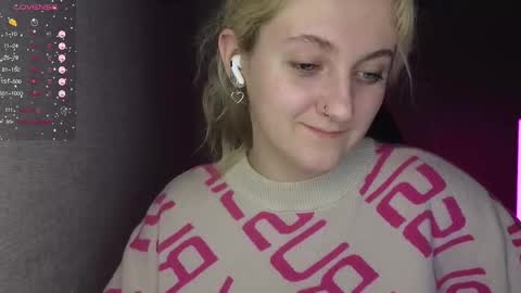 Snapshot of frosty_blueberries4 chatting on 22, 2, 2025 ANA online show from 22, 2, 2025