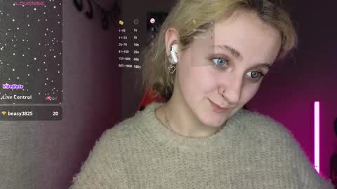 Snapshot of frosty_blueberries4 chatting on 1, 3, 2025 ANA online show from 1, 3, 2025