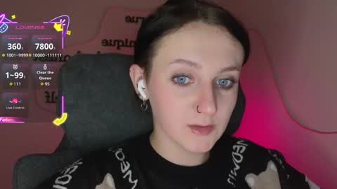 Snapshot of frosty_blueberries4 chatting on 15, 10, 2025 ANA online show from 15, 10, 2025