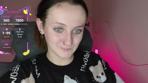 Snapshot of frosty_blueberries4 chatting on 16, 10, 2025 ANA online show from 16, 10, 2025