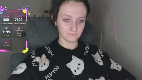 Snapshot of frosty_blueberries4 chatting on 22, 10, 2025 ANA online show from 22, 10, 2025