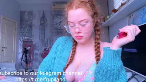 Snapshot of frupi_land chatting on 3, 12, 2024 OPEN PVTJulia and Wayne online show from 3, 12, 2024