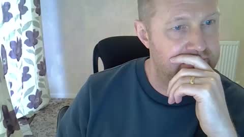 Snapshot of fuck_buddy_uk chatting on 25, 2, 2026 Fuck Buddy UK online show from 25, 2, 2026