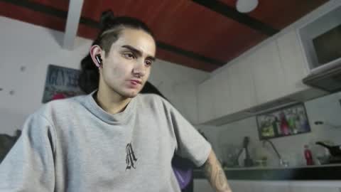 Jhonny online show from 18, 11, 2025