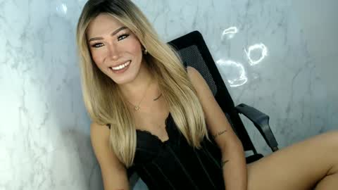 Snapshot of fuckerjenny8 chatting on 18, 6, 2026 sweetyJENNY online show from 18, 6, 2026