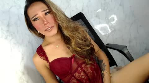 Snapshot of fuckerjenny8 chatting on 15, 7, 2026 sweetyJENNY online show from 15, 7, 2026