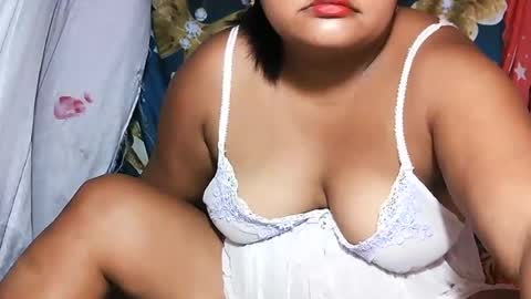 fucking_hot_sluttybb online show from 13, 6, 2026
