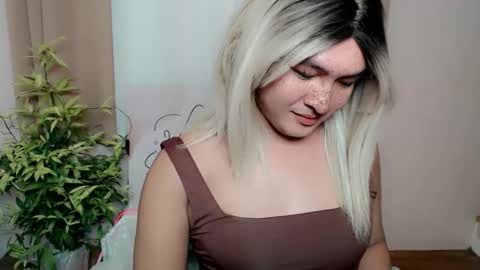 Snapshot of fuckwithchelsea chatting on 15, 12, 2025 CHELSEA online show from 15, 12, 2025