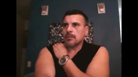 fuego1ento22 online show from 4, 4, 2026