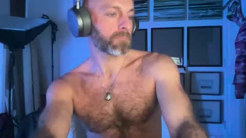 FuhZee online show from 18, 11, 2025