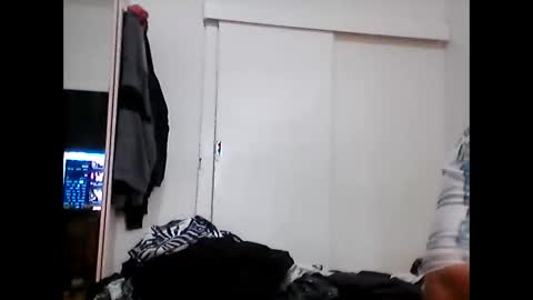 Snapshot of full4cefull chatting on 1, 3, 2025 Pizzaz online show from 1, 3, 2025