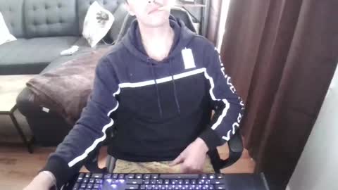 Snapshot of fululandready chatting on 5, 12, 2024 fullandready online show from 5, 12, 2024