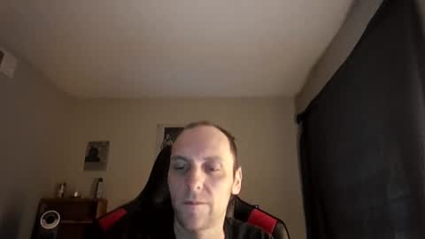 Snapshot of fun4u2tx chatting on 17, 11, 2025 fun4u2tx online show from 17, 11, 2025