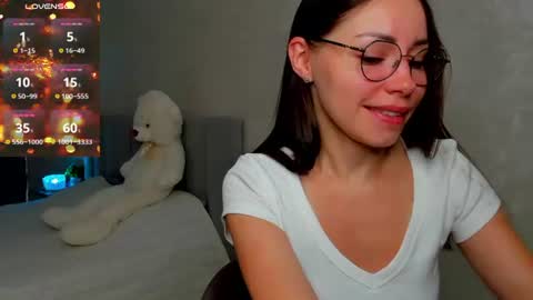 Snapshot of fun__nd__bun chatting on 17, 7, 2026 fun__nd__bun online show from 17, 7, 2026