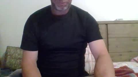 Snapshot of funaussieguy80 chatting on 25, 4, 2026 funaussieguy80 online show from 25, 4, 2026