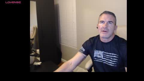 Snapshot of funfitmalelv2 chatting on 19, 2, 2026 funfitmalelv2 online show from 19, 2, 2026