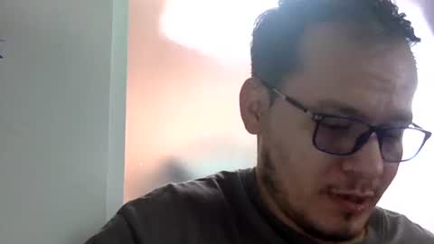 Snapshot of funnyboys18 chatting on 28, 11, 2025 Zanty online show from 28, 11, 2025