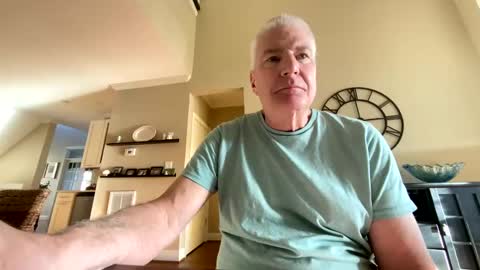 Snapshot of funoldguy1234 chatting on 24, 2, 2025 Funoldguy online show from 24, 2, 2025