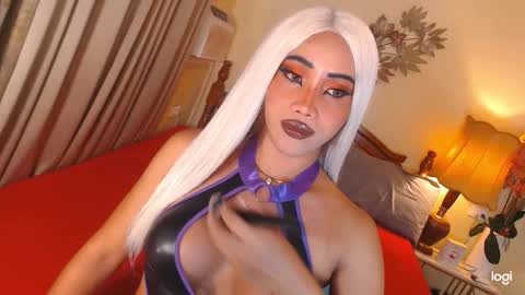 Snapshot of funtastic_harlow chatting on 2, 11, 2025 Maddonna online show from 2, 11, 2025