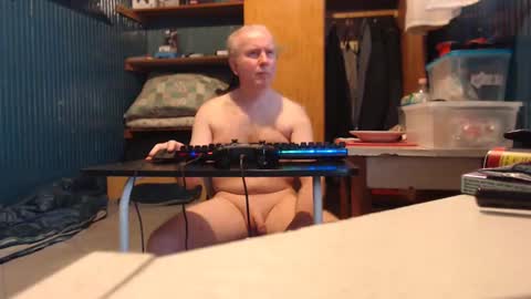 Snapshot of furosz chatting on 2, 2, 2025 furosz online show from 2, 2, 2025