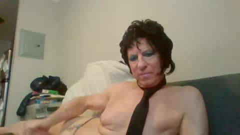 fuseanude online show from 25, 1, 2025