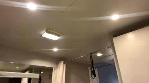 Snapshot of fvvkboyy chatting on 3, 2, 2025 fvvkboyy online show from 3, 2, 2025