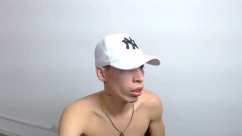 Snapshot of gaarataihen1 chatting on 23, 1, 2025 Gaara online show from 23, 1, 2025