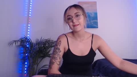 Snapshot of gabb_rioss chatting on 7, 3, 2025 Gabriela online show from 7, 3, 2025