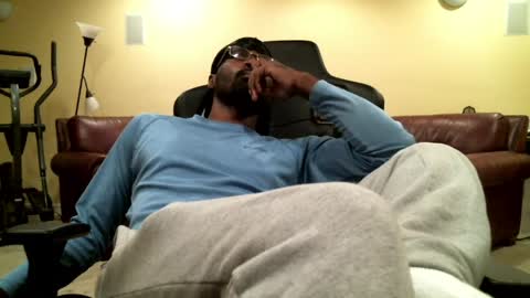 Snapshot of gabbc18 chatting on 1, 6, 2026 James online show from 1, 6, 2026