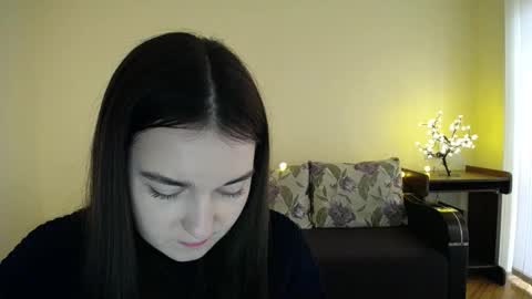 Jaklin online show from 4, 2, 2025