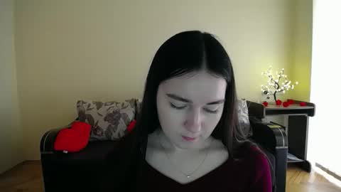 Jaklin online show from 15, 4, 2026