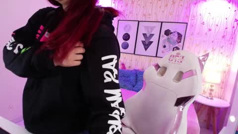 Snapshot of gabby_evanns chatting on 29, 12, 2024 gabby_evanns online show from 29, 12, 2024